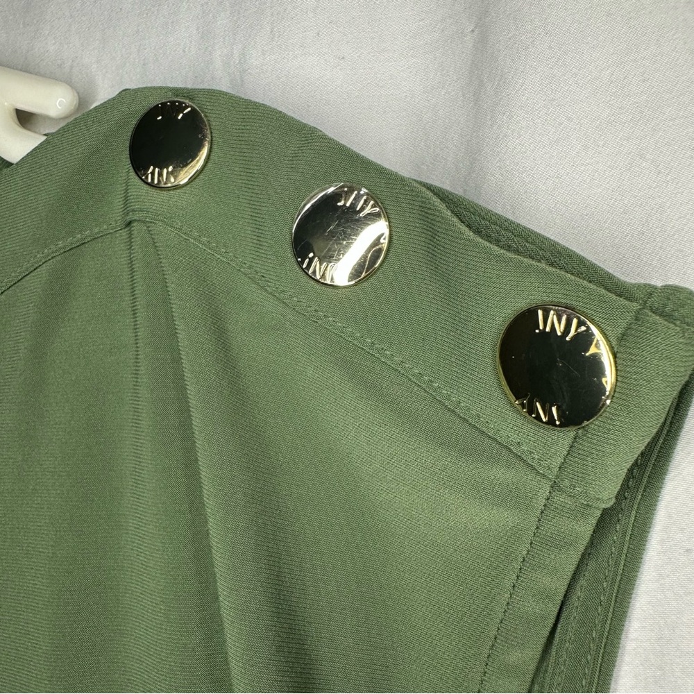 Jones New York Sleeveless Olive Green Blouse Gold Button Shoulder Sz S A164 - Picture 3 of 12